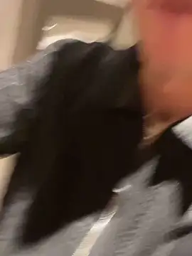 Snapshot of verici34 chatting on 12-14-25, 09:14 verici34 online show from 12-14-25, 09:14