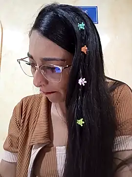 BELLA--26 online show from 02-03-25, 06:07