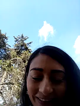 BELLA--26 online show from 02-07-25, 02:15