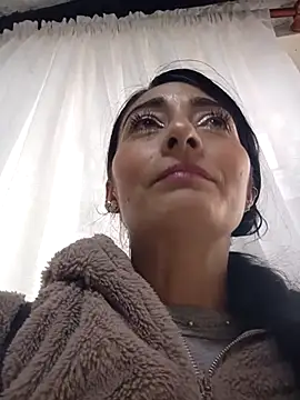 BELLA--26 online show from 02-13-25, 08:03