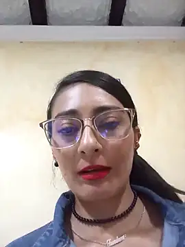 BELLA--26 online show from 03-03-25, 08:43