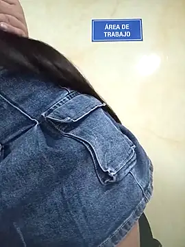 BELLA--26 online show from 03-10-25, 02:26