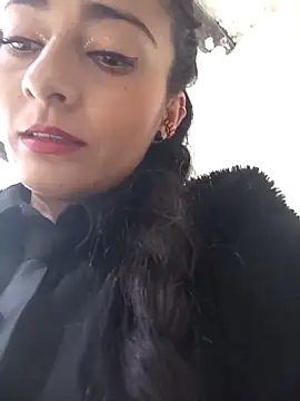 BELLA--26 online show from 03-19-25, 08:54