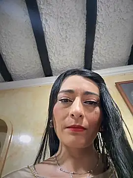 BELLA--26 online show from 09-11-25, 01:44