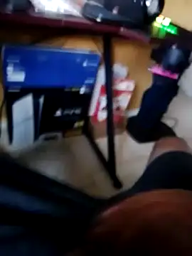 HueingChamber4352 online show from 10-06-25, 03:53