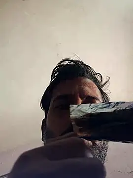 Snapshot of MAGNETICDADDY8 chatting on 11-24-25, 07:08 MAGNETICDADDY8 online show from 11-24-25, 07:08