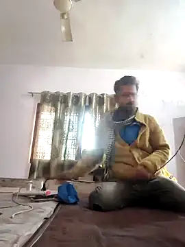 Snapshot of MAGNETICDADDY8 chatting on 11-29-25, 11:13 MAGNETICDADDY8 online show from 11-29-25, 11:13