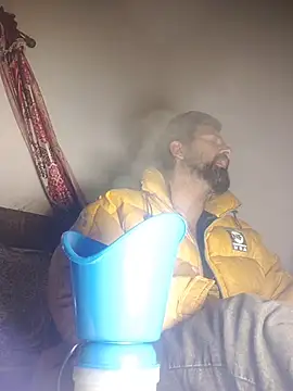 Snapshot of MAGNETICDADDY8 chatting on 01-18-26, 10:52 MAGNETICDADDY8 online show from 01-18-26, 10:52