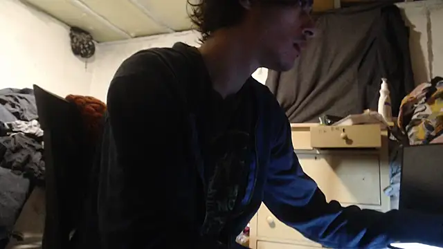 Snapshot of SadCatDaddy chatting on 01-23-25, 08:35 SadCatDaddy online show from 01-23-25, 08:35