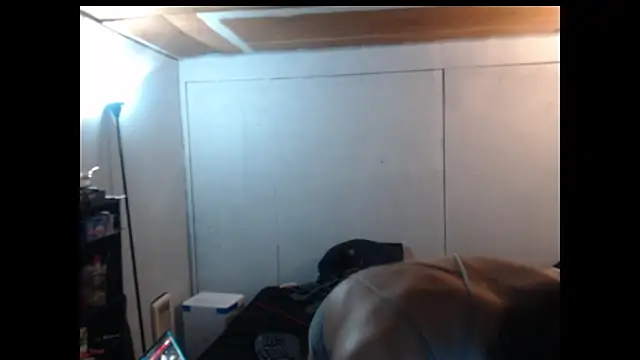 Snapshot of SadCatDaddy chatting on 02-17-25, 08:09 SadCatDaddy online show from 02-17-25, 08:09