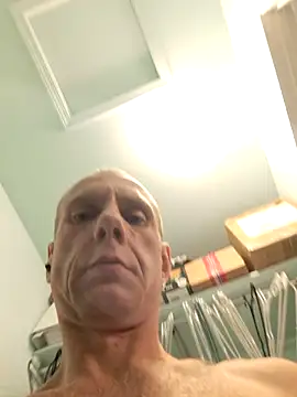 Snapshot of SoooV3ryKinky chatting on 01-31-25, 02:04 SoooV3ryKinky online show from 01-31-25, 02:04