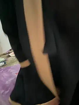 Snapshot of Sindrila_ chatting on 03-14-25, 08:49 Sindrila online show from 03-14-25, 08:49