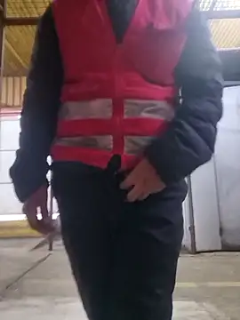 Snapshot of securityhot chatting on 09-21-25, 10:22 securityhot online show from 09-21-25, 10:22