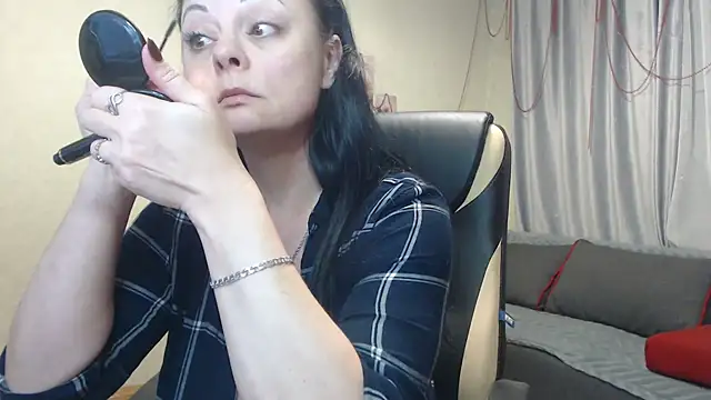 natnett online show from 12-14-24, 04:31