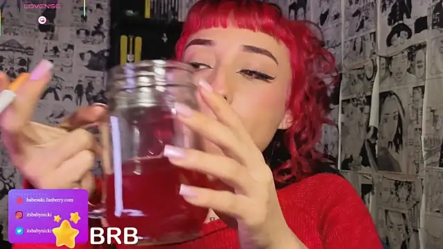 NickiYoung online show from 07-05-26, 11:06