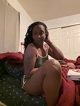 Snapshot of Yoshibaby2670 chatting on 02-11-25, 11:12 Yoshibaby2670 online show from 02-11-25, 11:12