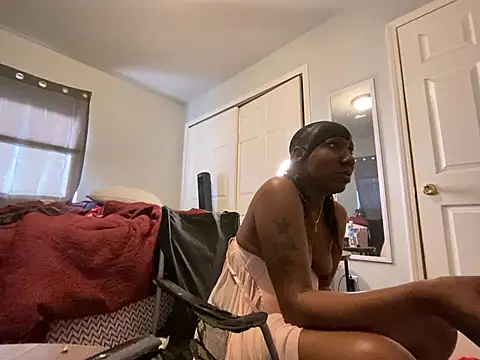 Snapshot of Yoshibaby2670 chatting on 03-16-25, 09:58 Yoshibaby2670 online show from 03-16-25, 09:58