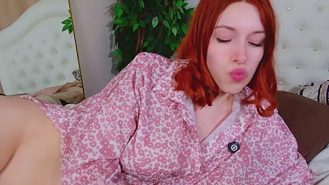 Snapshot of Mikka_Blush chatting on 06-03-26, 11:21 Mikka Blush online show from 06-03-26, 11:21