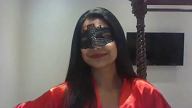 Snapshot of tantragoddess chatting on 10-08-25, 11:19 tantragoddess online show from 10-08-25, 11:19