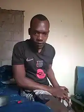 Snapshot of Kaizer1 chatting on 11-13-25, 05:17 Kaizer1 online show from 11-13-25, 05:17