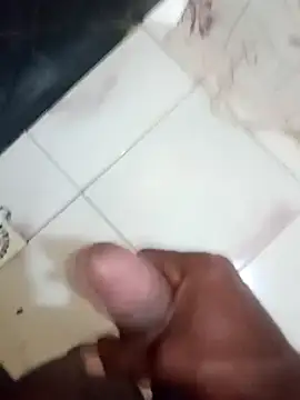 Snapshot of rodrig2107 chatting on 02-08-26, 12:14 rodrig2107 online show from 02-08-26, 12:14