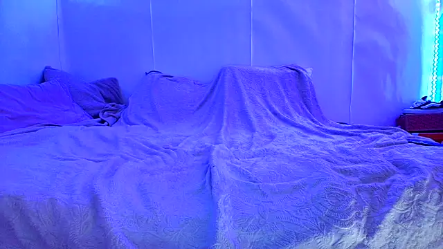 Amira bayby online show from 09-21-25, 02:46