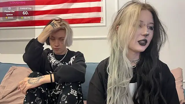 Snapshot of VeryRare_TwinS chatting on 02-22-26, 01:51 VeryRare TwinS online show from 02-22-26, 01:51