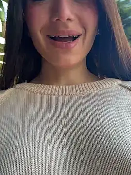 Maddy Jones online show from 01-31-25, 08:01