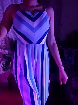 Angelnirvanaa online show from 04-23-26, 06:21