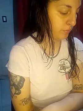 Snapshot of Camilita0 chatting on 10-11-25, 08:35 Camilita0 online show from 10-11-25, 08:35