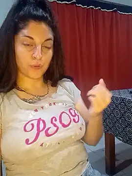 Snapshot of Camilita0 chatting on 10-12-25, 09:08 Camilita0 online show from 10-12-25, 09:08