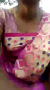 Snapshot of YERY_HOT chatting on 01-07-25, 06:38 YERY HOT online show from 01-07-25, 06:38