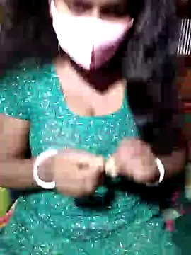 Snapshot of YERY_HOT chatting on 01-23-25, 06:28 YERY HOT online show from 01-23-25, 06:28