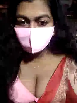 Snapshot of YERY_HOT chatting on 01-30-25, 07:50 YERY HOT online show from 01-30-25, 07:50