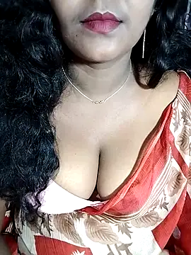 Snapshot of YERY_HOT chatting on 03-02-25, 05:36 YERY HOT online show from 03-02-25, 05:36