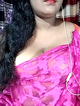 Snapshot of YERY_HOT chatting on 09-18-25, 05:59 YERY HOT online show from 09-18-25, 05:59