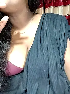Snapshot of YERY_HOT chatting on 10-06-25, 05:54 YERY HOT online show from 10-06-25, 05:54
