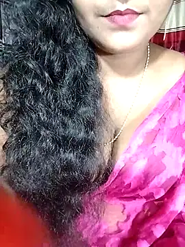 Snapshot of YERY_HOT chatting on 10-17-25, 06:10 YERY HOT online show from 10-17-25, 06:10