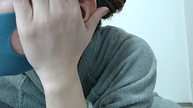 Mary-JP online show from 02-13-25, 04:22