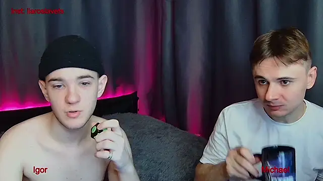 Snapshot of michael_sexdevil chatting on 03-09-25, 01:26 michael sexdevil online show from 03-09-25, 01:26