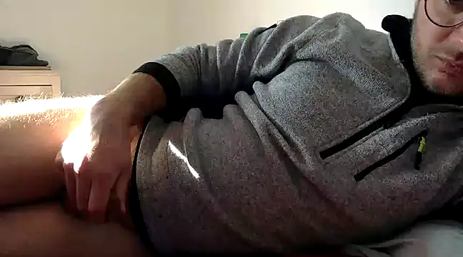 Snapshot of coquin5995 chatting on 02-01-25, 11:10 coquin5995 online show from 02-01-25, 11:10