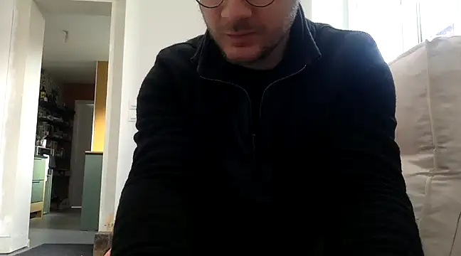 Snapshot of coquin5995 chatting on 02-03-25, 10:14 coquin5995 online show from 02-03-25, 10:14