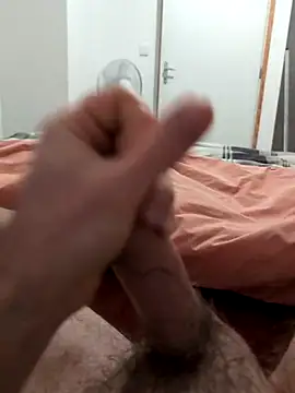 Snapshot of coquin5995 chatting on 10-05-25, 07:07 coquin5995 online show from 10-05-25, 07:07