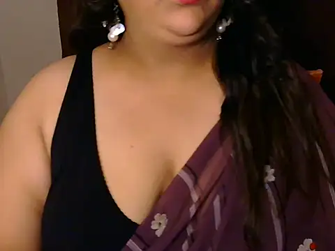 Snapshot of Jenny_lovee chatting on 04-30-26, 06:03 Jenny lovee online show from 04-30-26, 06:03