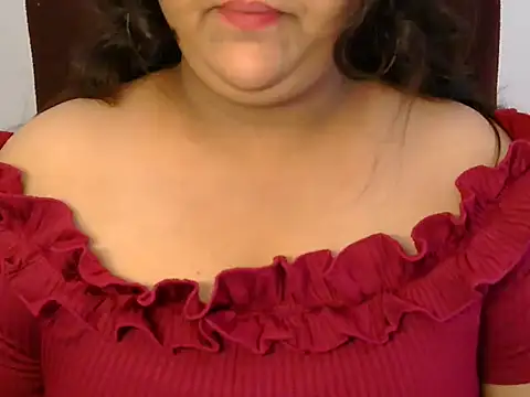 Snapshot of Jenny_lovee chatting on 05-02-26, 12:32 Jenny lovee online show from 05-02-26, 12:32
