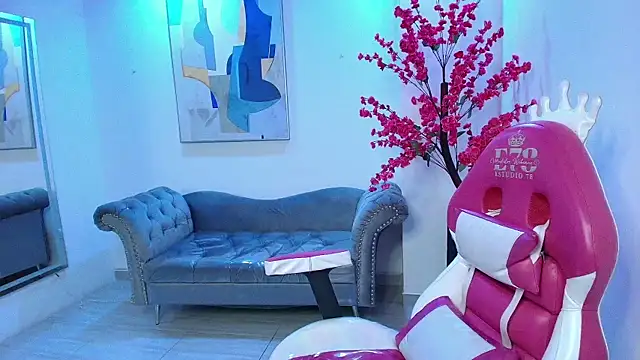 Snapshot of Arianna_sweeet chatting on 09-14-25, 03:16 Arianna sweeet online show from 09-14-25, 03:16