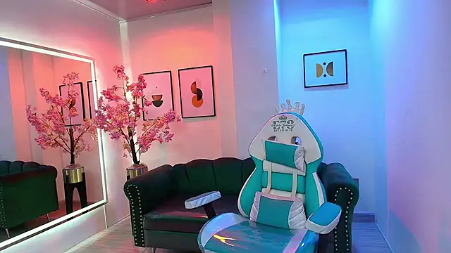 Snapshot of Arianna_sweeet chatting on 10-02-25, 03:02 Arianna sweeet online show from 10-02-25, 03:02