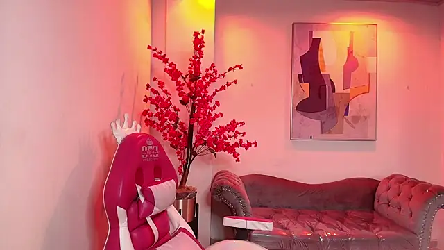 Snapshot of Arianna_sweeet chatting on 10-22-25, 03:51 Arianna sweeet online show from 10-22-25, 03:51