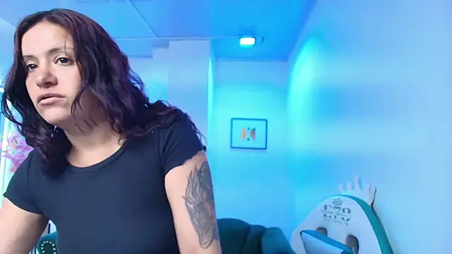 Snapshot of Arianna_sweeet chatting on 01-09-26, 03:42 Arianna sweeet online show from 01-09-26, 03:42