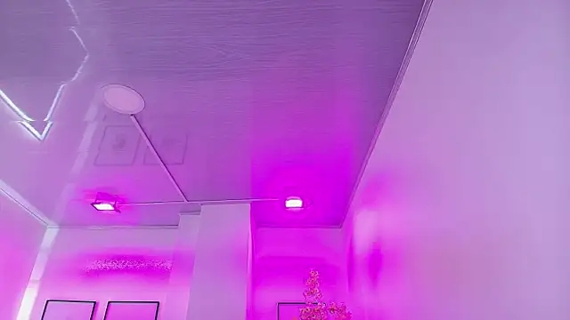 Snapshot of Arianna_sweeet chatting on 02-07-26, 03:43 Arianna sweeet online show from 02-07-26, 03:43